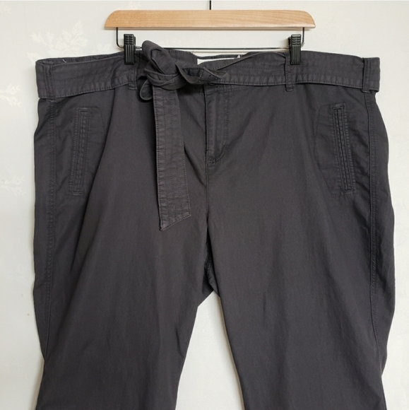 Torrid Twill Tie Front Utility Pants NWT - Picture 5 of 10